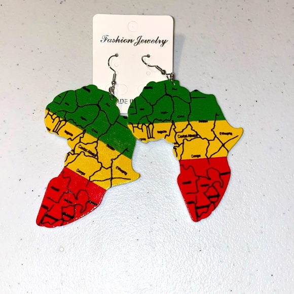 African earrings - Picture 1 of 1